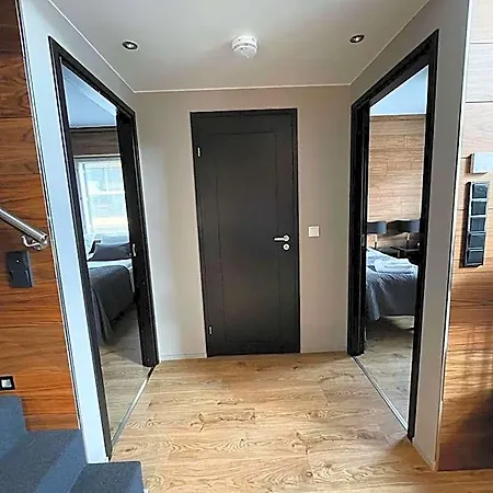 アパートホテル Levin Kunkku B Penthouse 4*